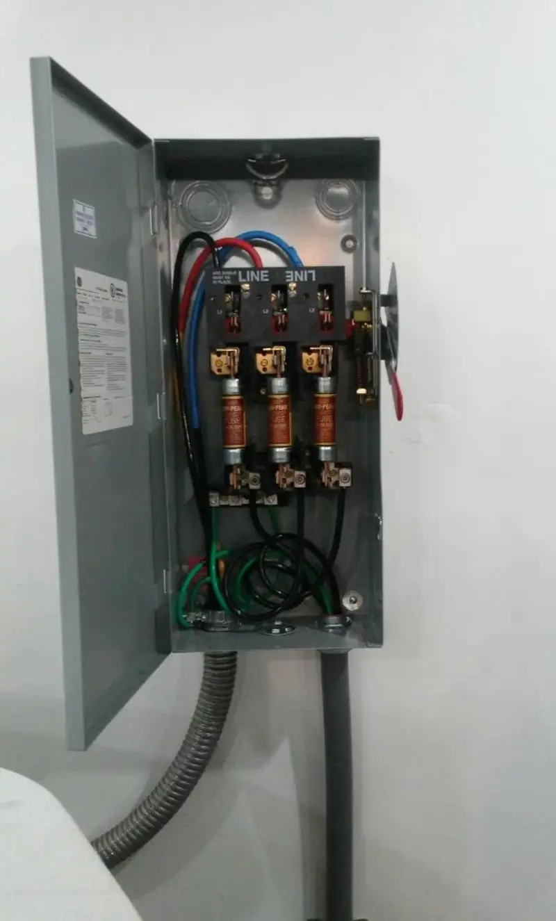 Three-phase disconnect switch installed for Smoke Detector Installation in Woodbridge